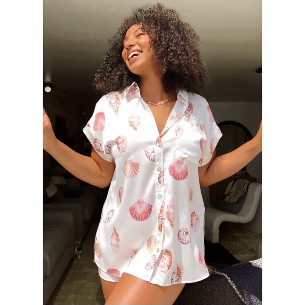 Show Me Your MuMu Pajama Shirt Day Dream PJ Top Sleepwear Shell Print
White S
